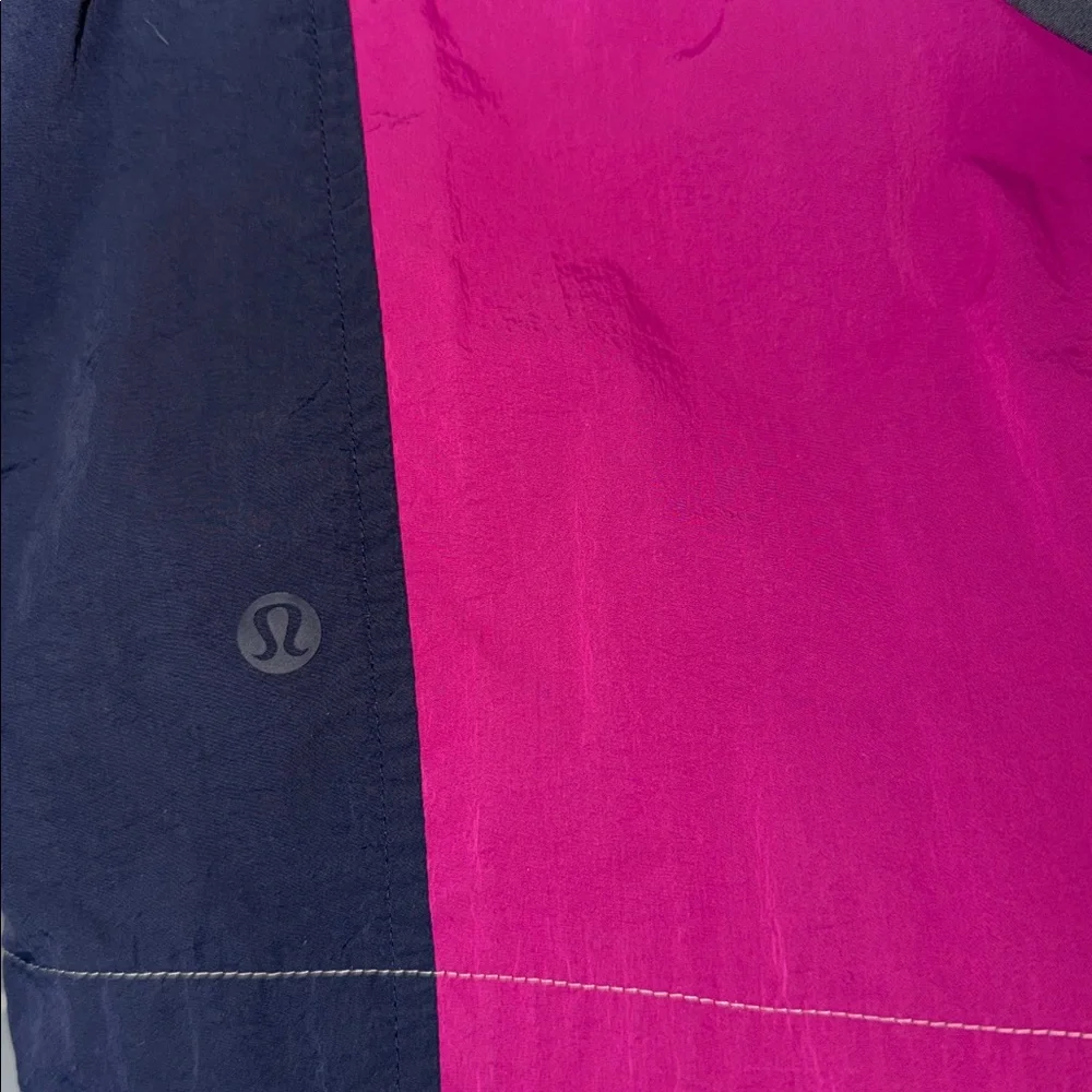 Lululemon Evergreen Shorts HR Drawcord ER Tie Logo Women Athletic Colorblock